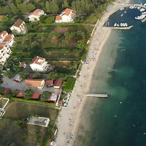 apartments-adria.hotelinzadar.com/